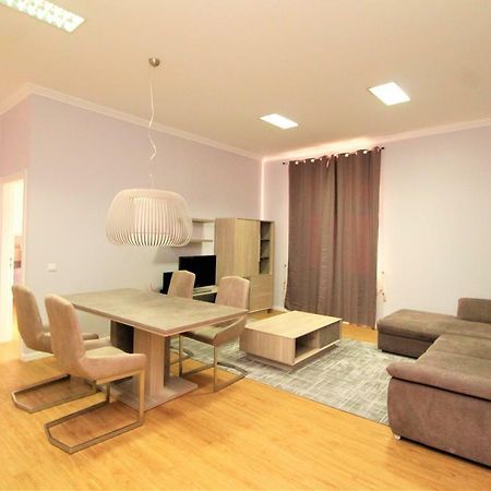 Heart Old Town City Center Apartment 5 Stars Funchal  Extérieur photo